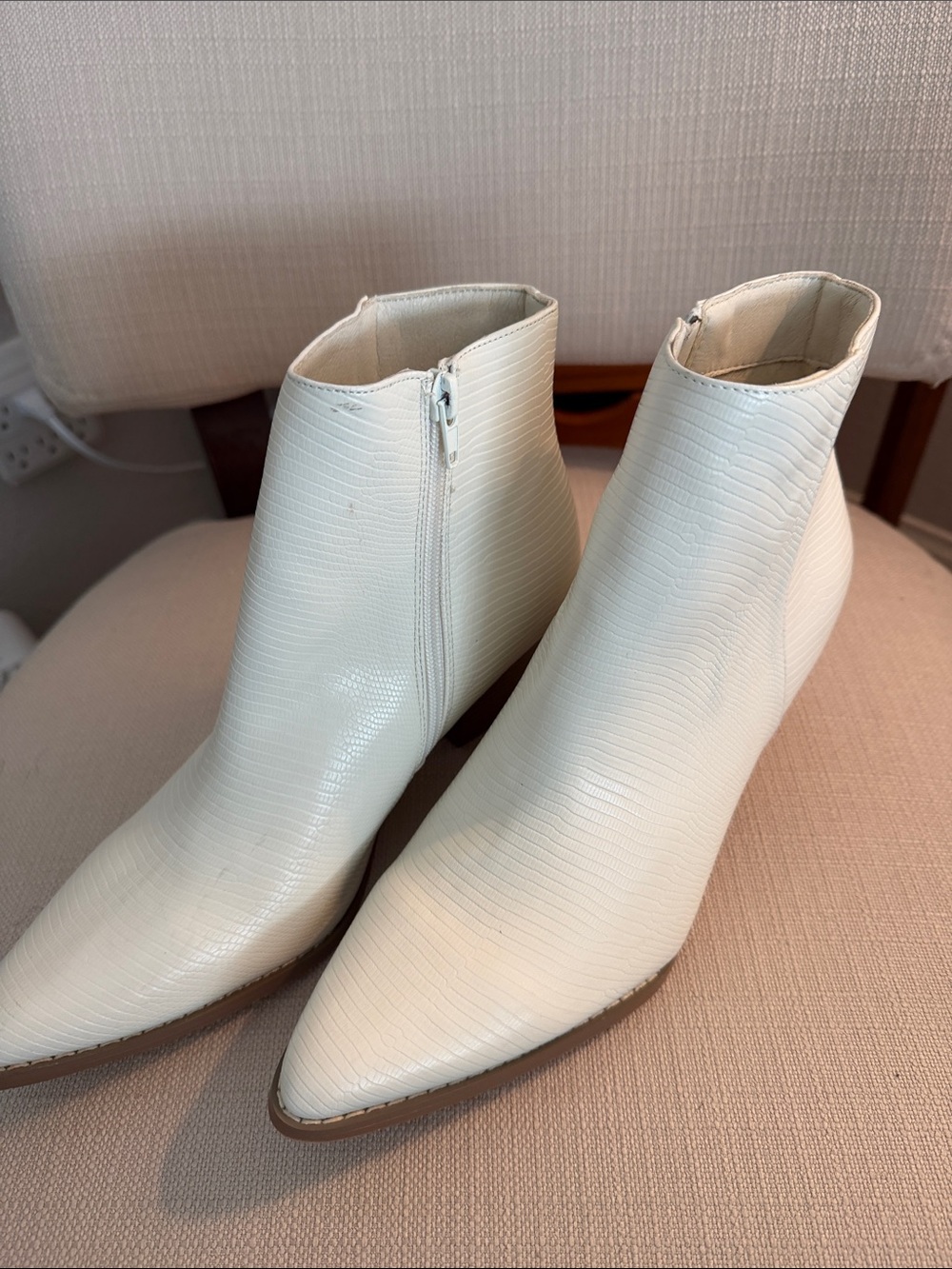 Spirit Cream Textured Pointed-Toe Ankle Booties